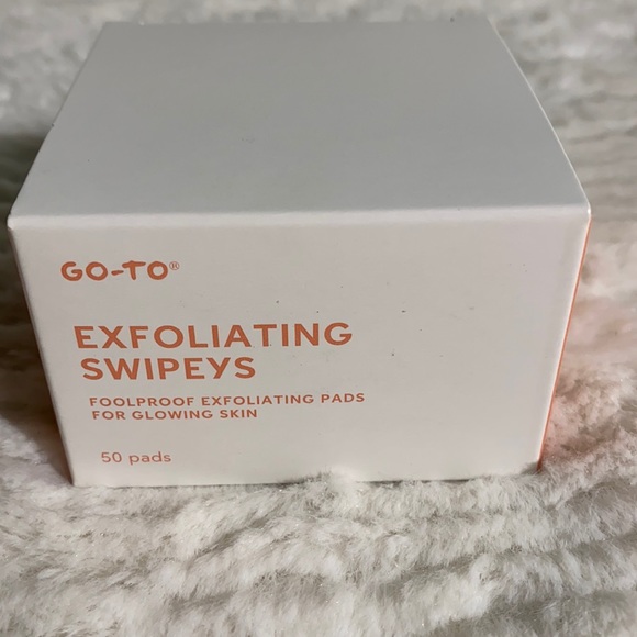 Go-To Exfoliating Swipeys, exfoliating pads - Picture 4 of 6